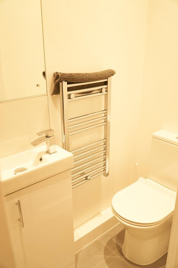 Unity House Serviced Apartments ลูตัน ภายนอก รูปภาพ